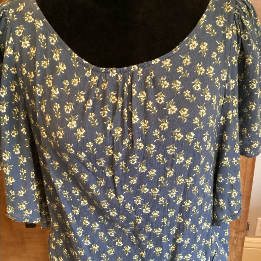 Chaps Blouse - Picture 2 of 8